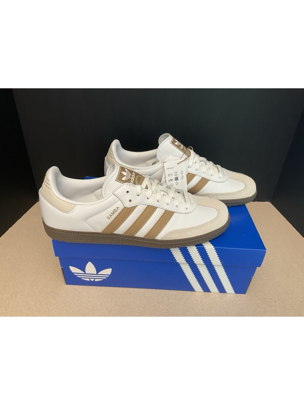 New! Men’s Adidas Originals Samba OG White/Cardboard Athletic Shoes. Size 9.